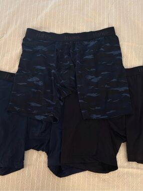 Hanes Men's Navy & Dark Blue Camo Boxer Briefs - Pack